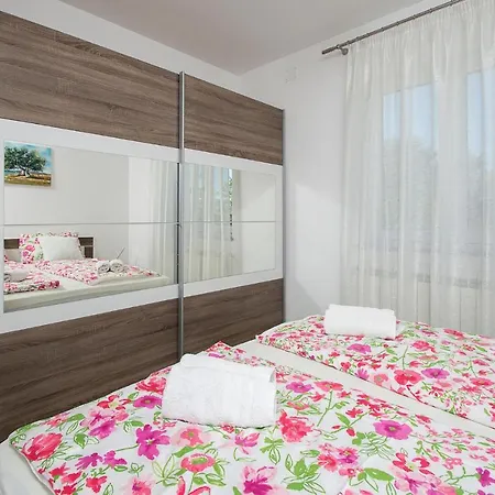 Amazing In With Wifi *